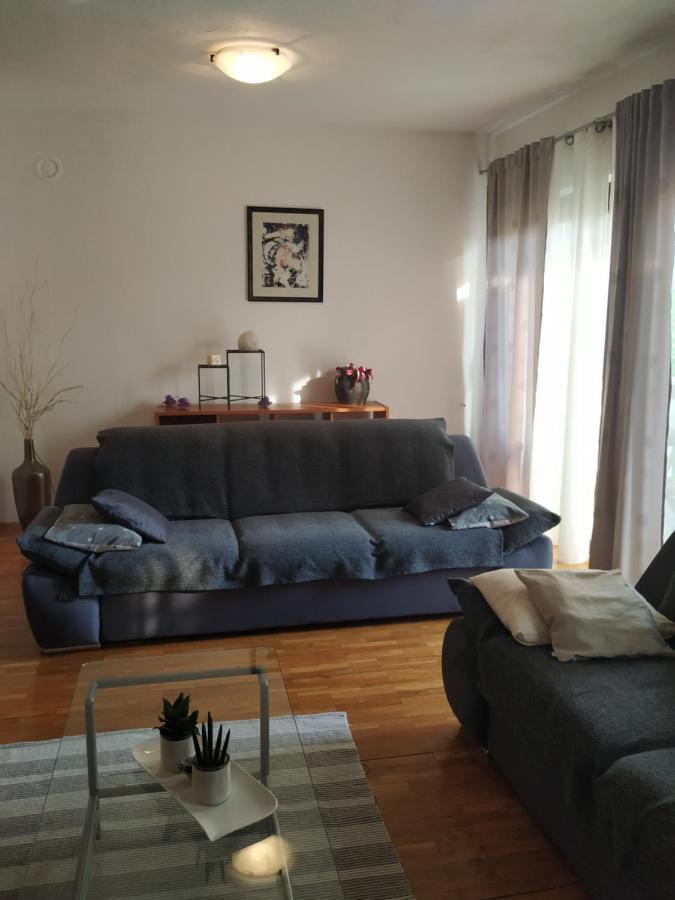Apartmani Deleut Novi Vinodolski Exterior photo