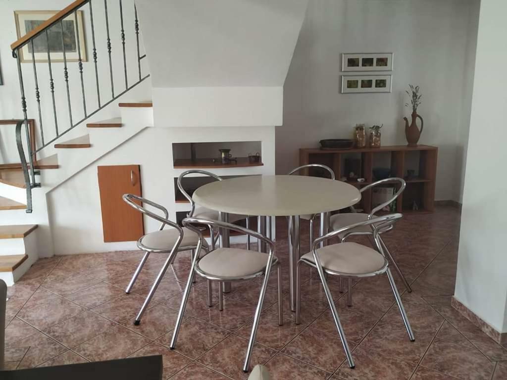 Apartmani Deleut Novi Vinodolski Exterior photo